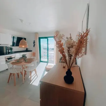 Casa Rosalia Ii In Puerto Del Carmen Lejlighed Tías